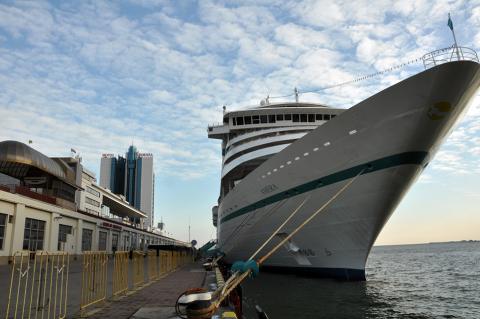 Odessa port welcomes the first international passenger liner after more than 2 years absence - Κεντρική Εικόνα Odessa port welcomes the first international passenger liner after more than 2 years absence - Κεντρική Εικόνα