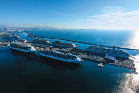Cruise to Marseille ! - Κεντρική Εικόνα Cruise to Marseille ! - Κεντρική Εικόνα