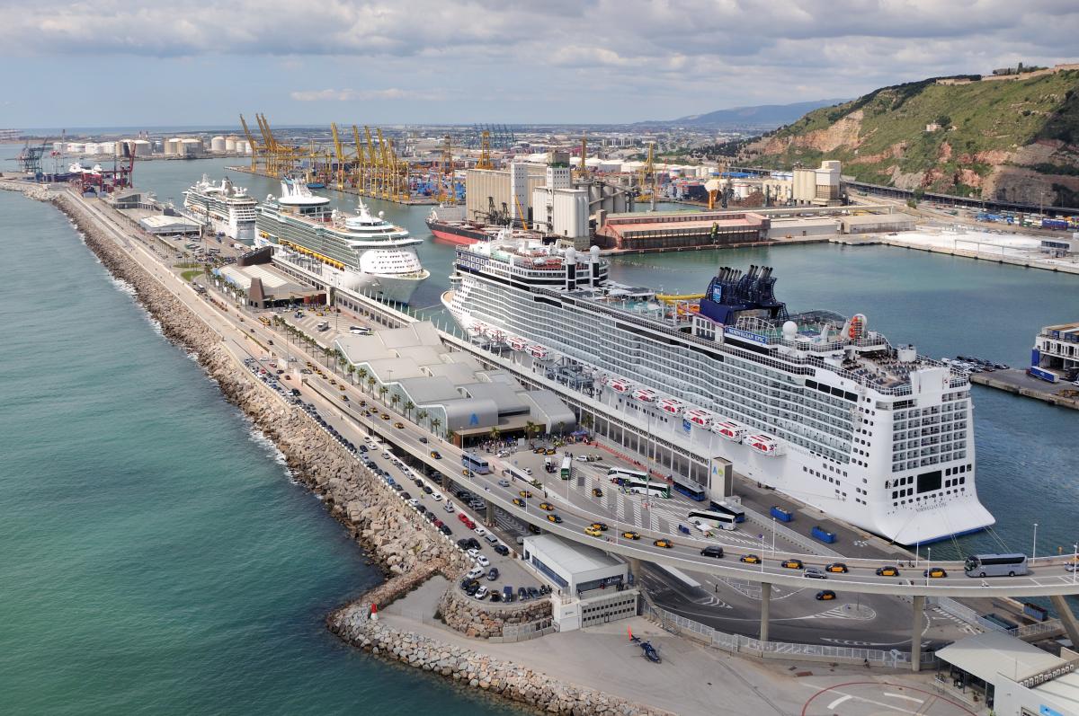 cruise port in bcn