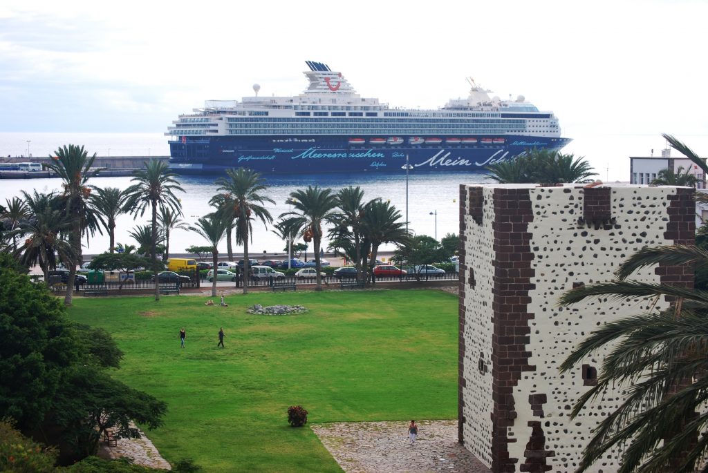 Ports of Tenerife: Mein Schiff 3 to inaugurate the lengthened cruise pier in La Gomera - Κεντρική Εικόνα