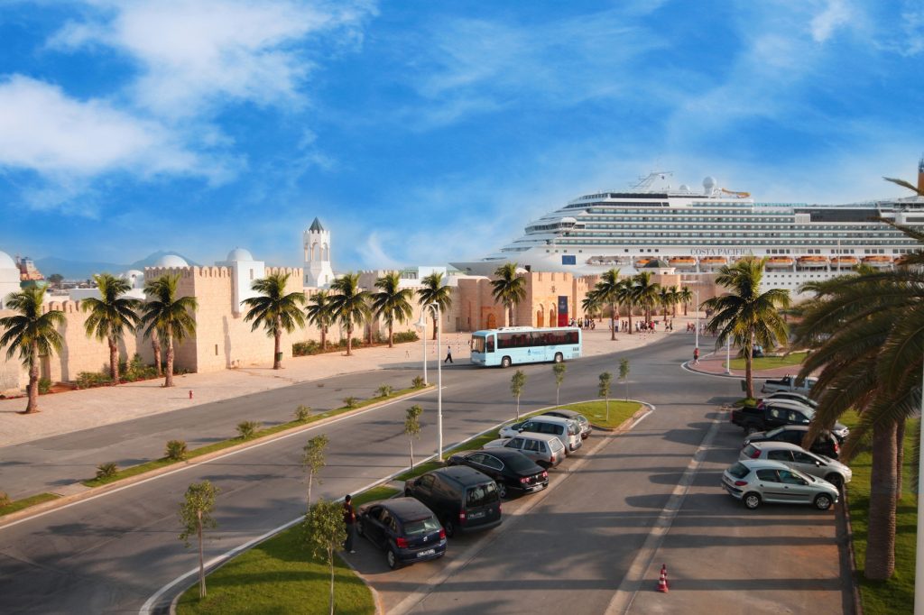 La Goulette Cruise Terminal: Exceptional results in 2013 - Κεντρική Εικόνα