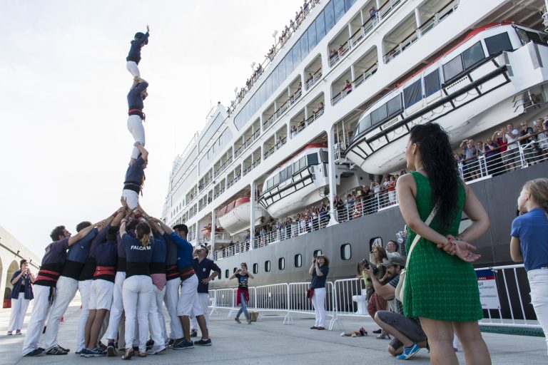 Port of Tarragona: 2015 Cruise season launched - Κεντρική Εικόνα