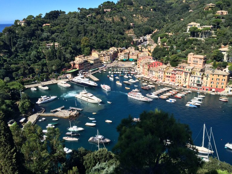 Marina di Portofino: Cruise ships to anchor at a closer distance from the coast - Κεντρική Εικόνα