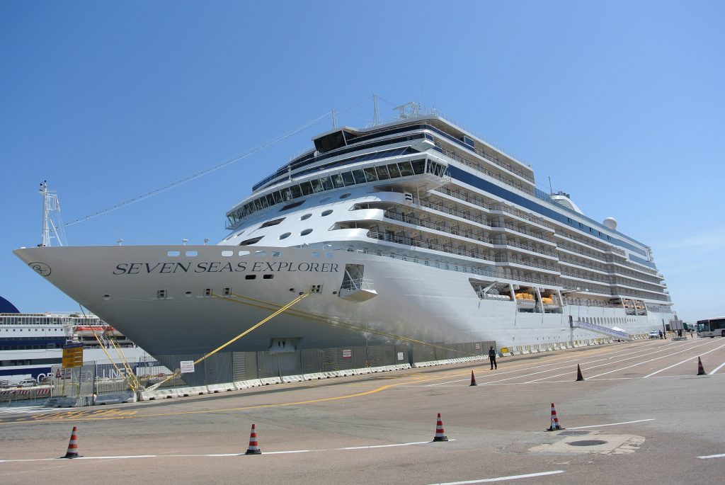 Olbia, North Sardinia: The first Italian port to welcome Seven Seas Explorer in her inaugural voyage - Κεντρική Εικόνα