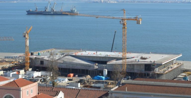 Improving cruise port infrastructure in the Med - Κεντρική Εικόνα