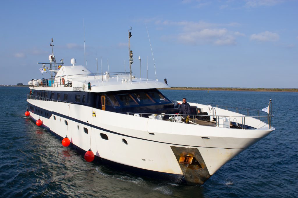 Levante Pier welcomes Cruise ship Harmony G  - Κεντρική Εικόνα