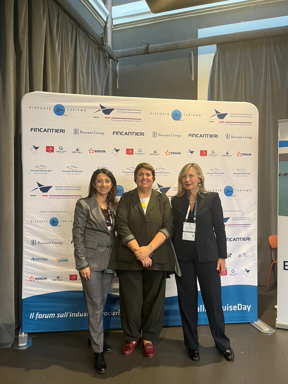 MedCruise Vice-President Laura Cimaglia Highlights Communication, Environmental Impact and Port–City Relations at Italian Port Days in Catania (Image at LateCruiseNews.com - October 2025)