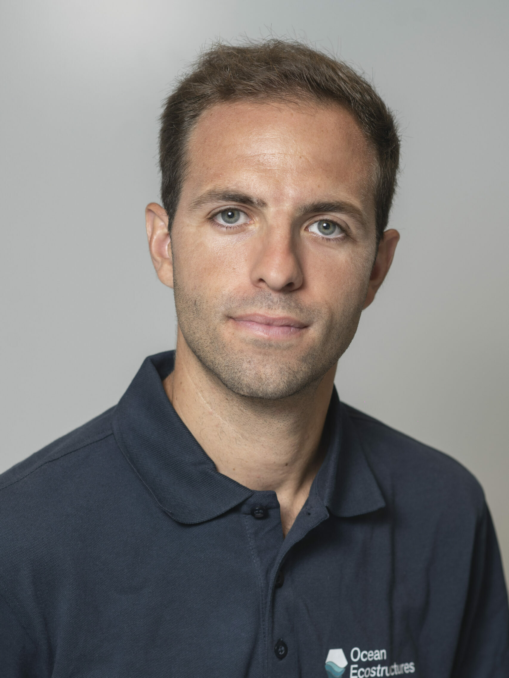 Héctor Paris